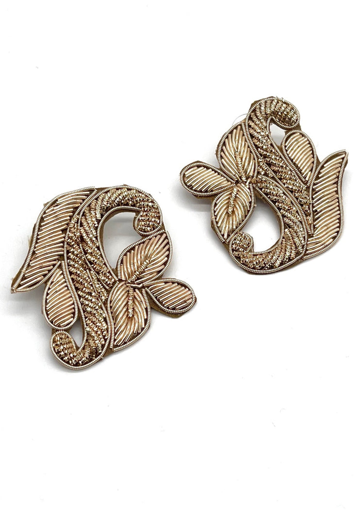 Gold Seahorse Appliqué Earbobs